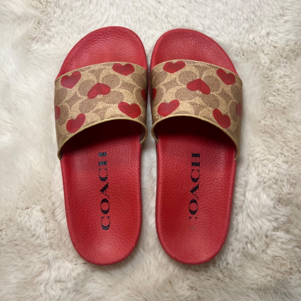 Coach Slides Size 6 - Picture 2 of 4